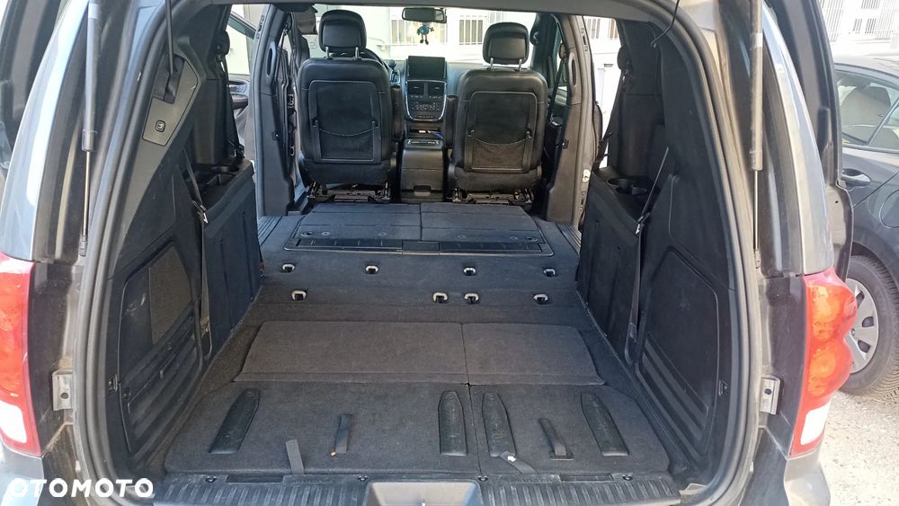 Dodge Grand Caravan 3.6 R/T - 20