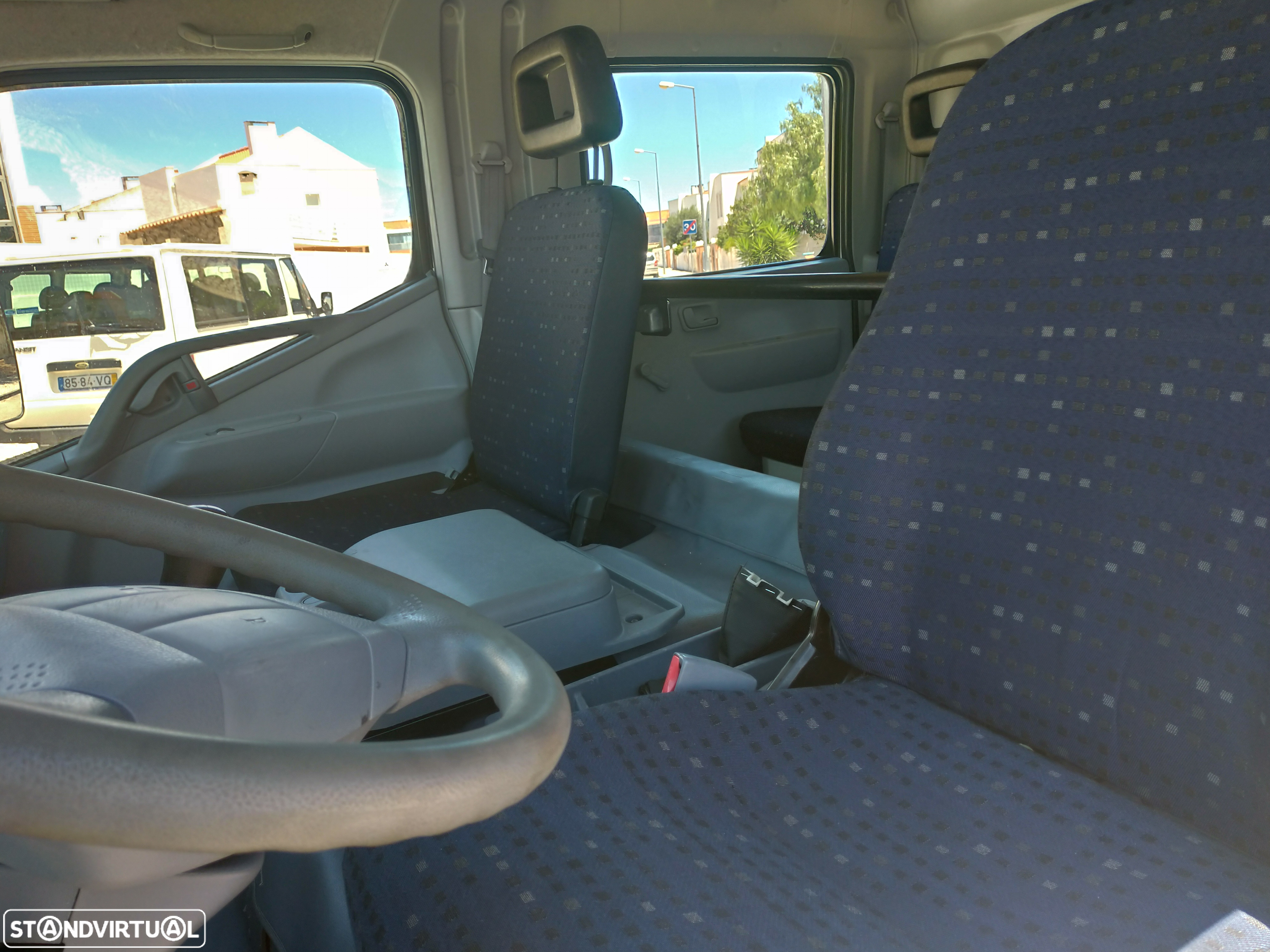 Mitsubishi Canter Fuso - 11