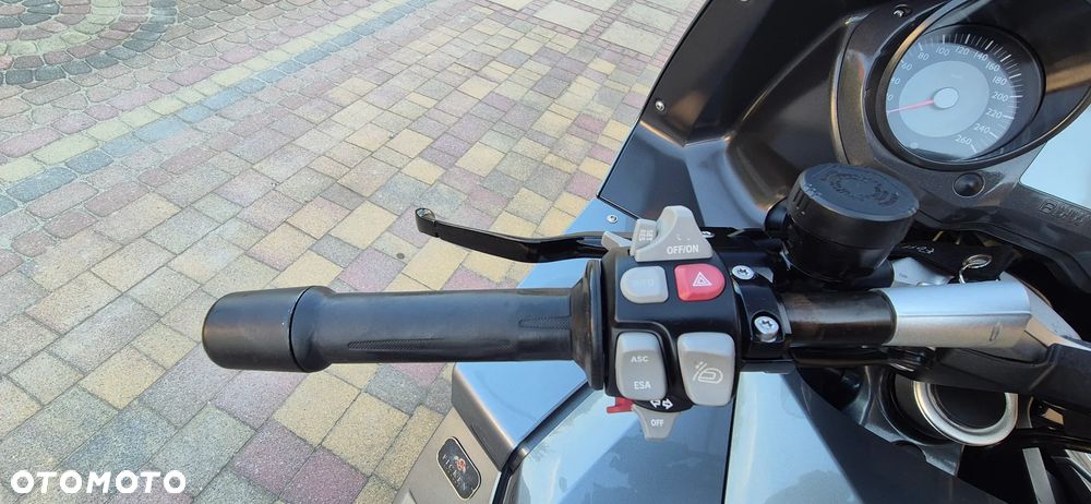 BMW K - 9