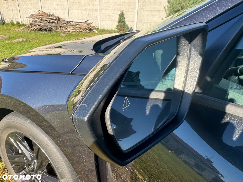 Hyundai Elantra 1.6 Style Premiere - 4