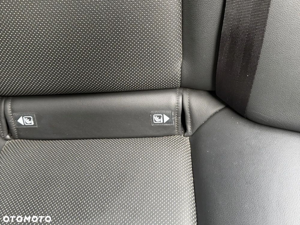 Toyota Avensis 1.8 Prestige MS - 34