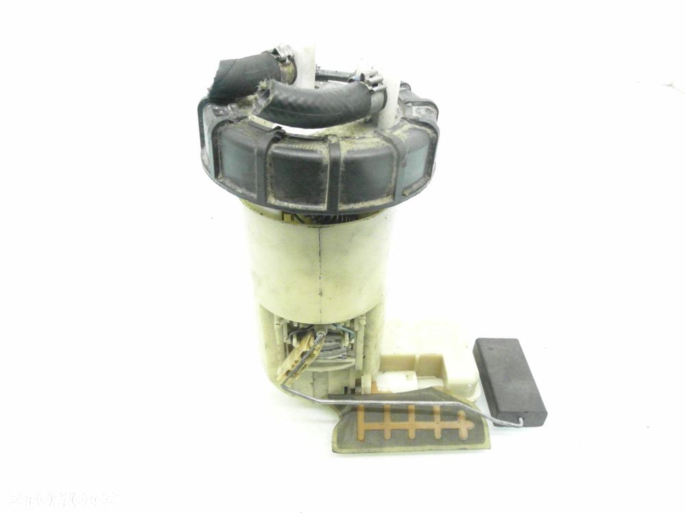 POMPA PALIWA PEUGEOT 106 II 1.1 i - HDZ (TU1M) 9637513680 - 1