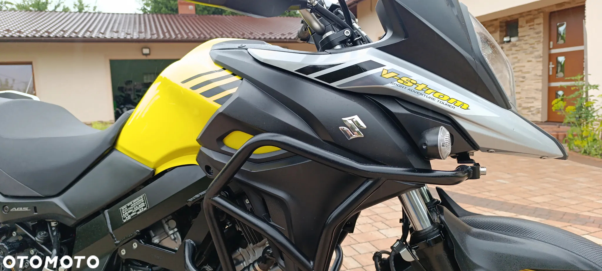 Suzuki V-STROM - 29
