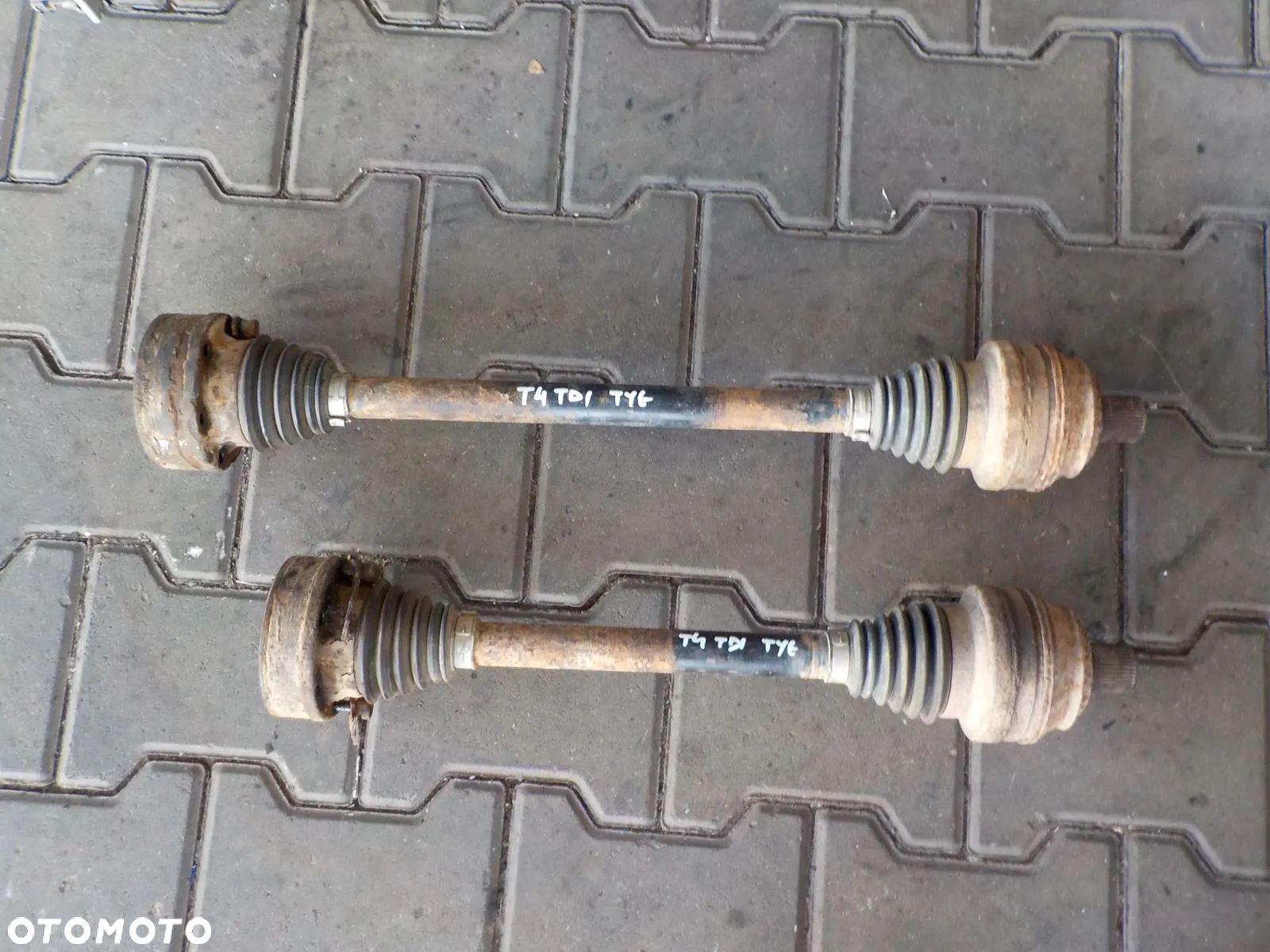 VW T4 SYNCRO 4X4 96- PÓŁOŚ PÓŁOSIE PRZEGUBY TYŁ TYLNE - 1