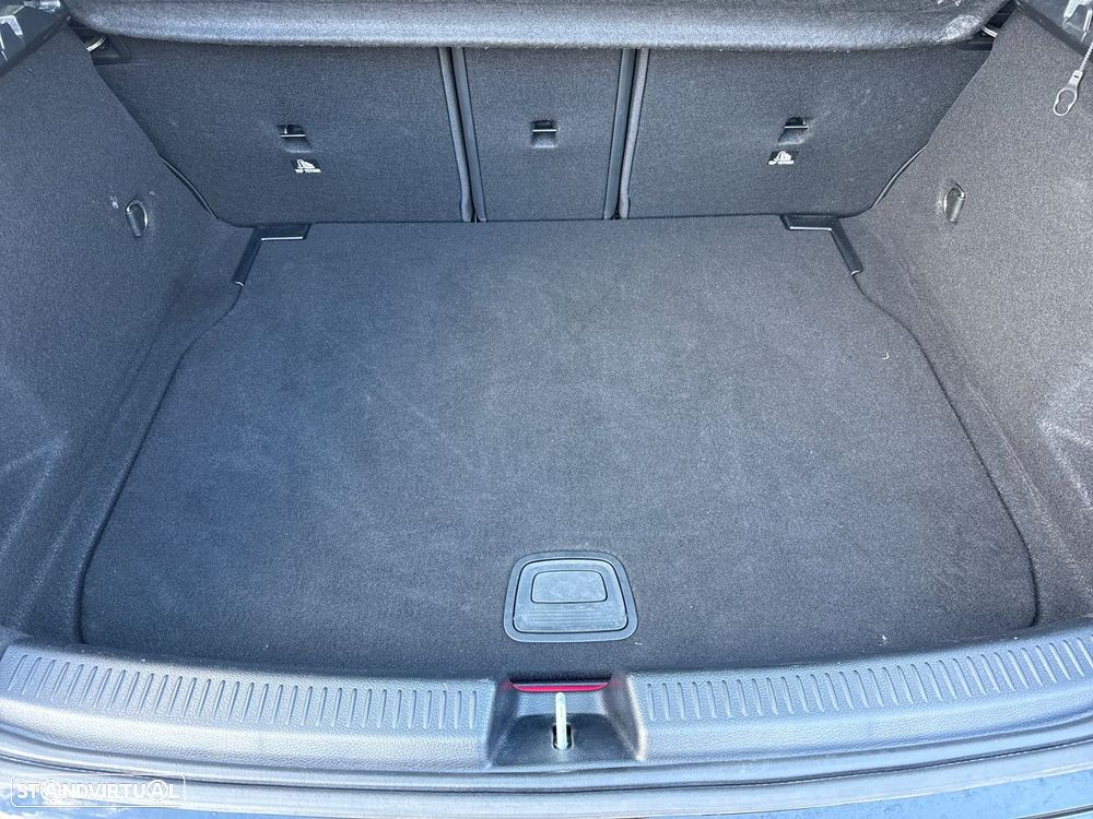 Mercedes-Benz A 200 Standard - 20