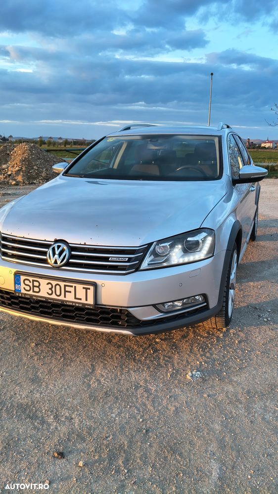 Volkswagen Passat Alltrack 2.0 TDI BMT 4Motion - 4