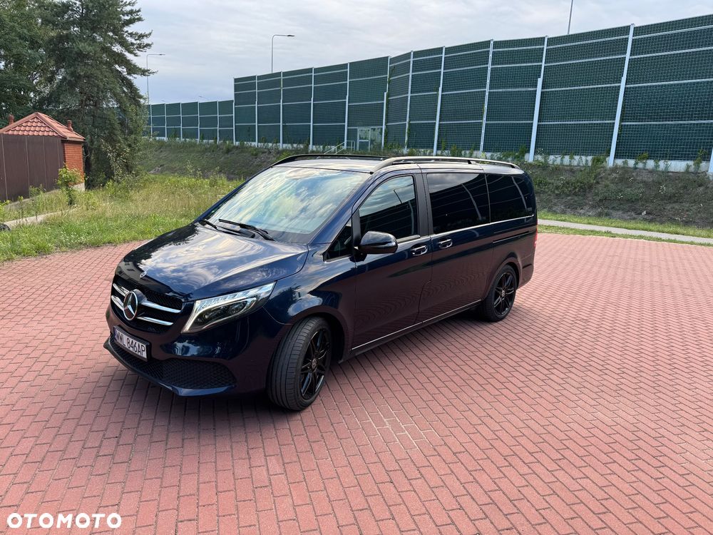 Mercedes-Benz Klasa V 300 d kompakt 9G-TRONIC Special Edition Style - 13