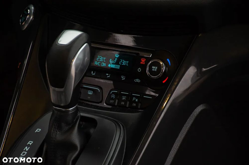 Ford Kuga 1.5 EcoBoost 4x4 Titanium - 21