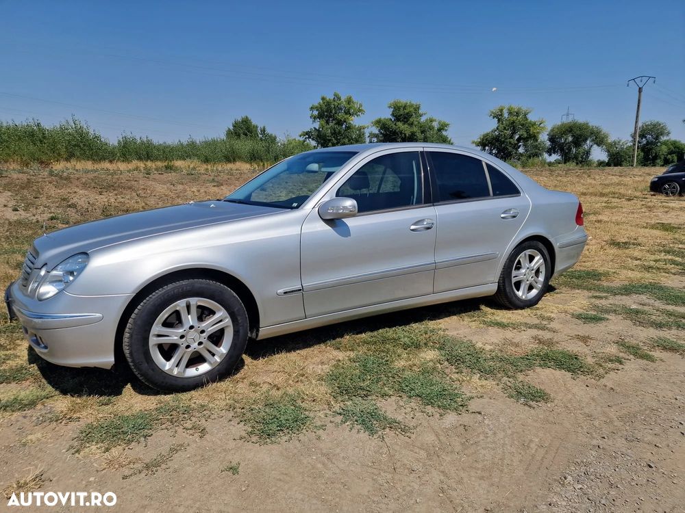 Mercedes-Benz E - 1