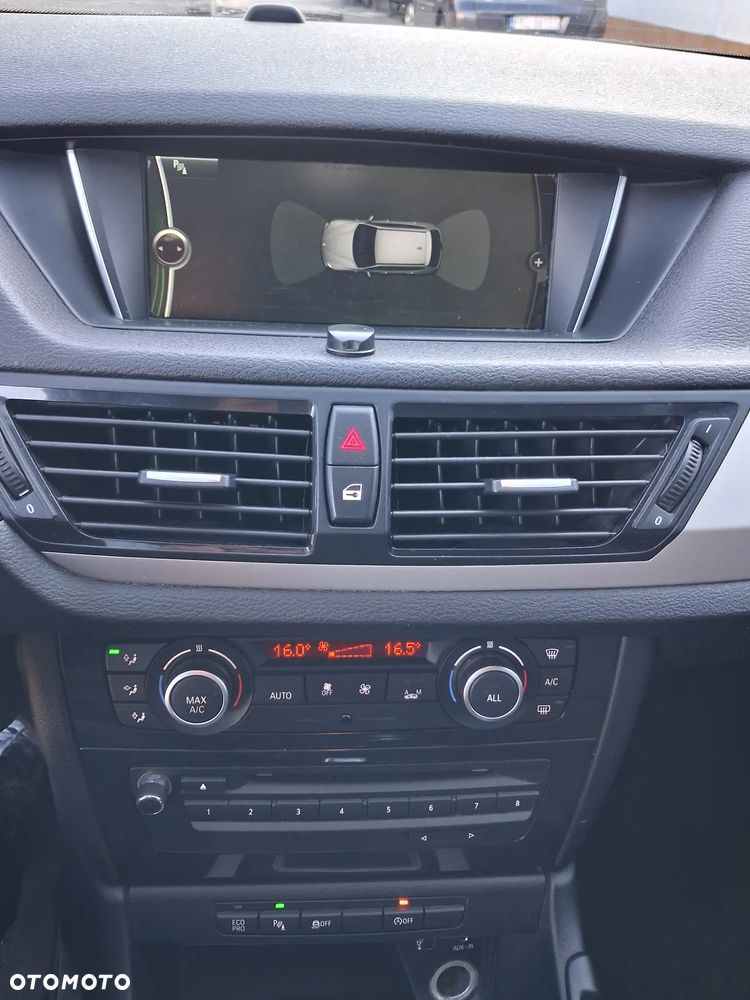 BMW X1 sDrive16d - 19