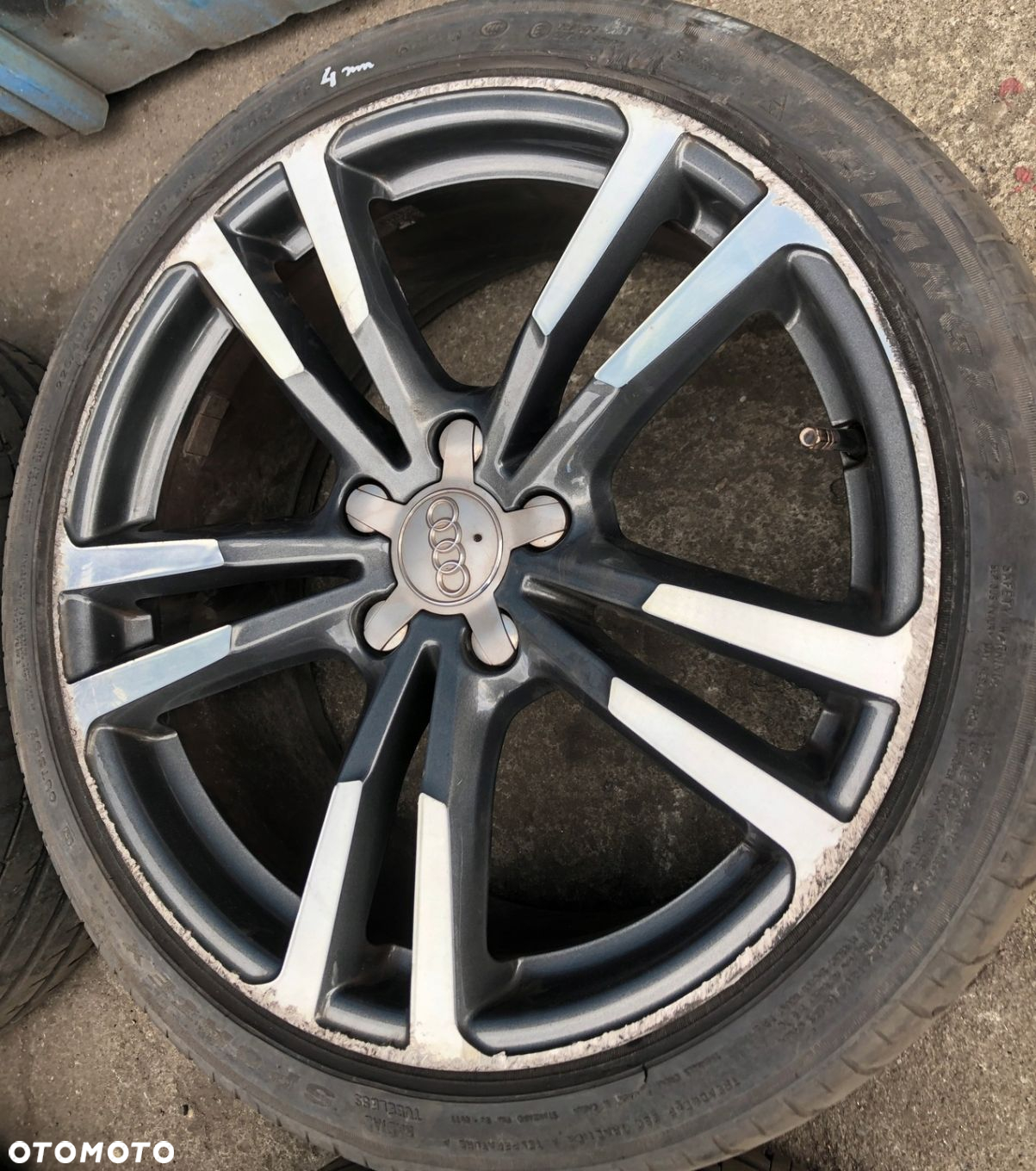 FELGI RONAL AUDI 8Jx18H2 ET 46 8V0601025BC 5x112 - 7