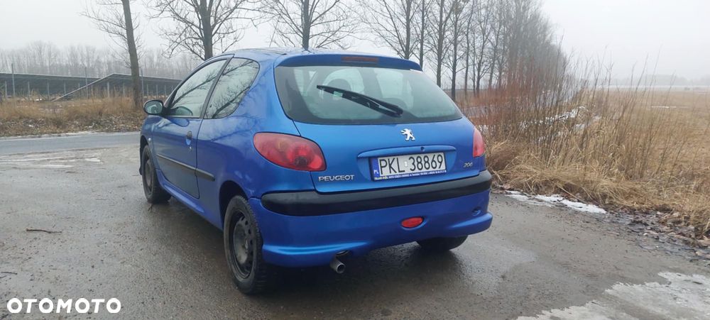 Peugeot 206 - 3