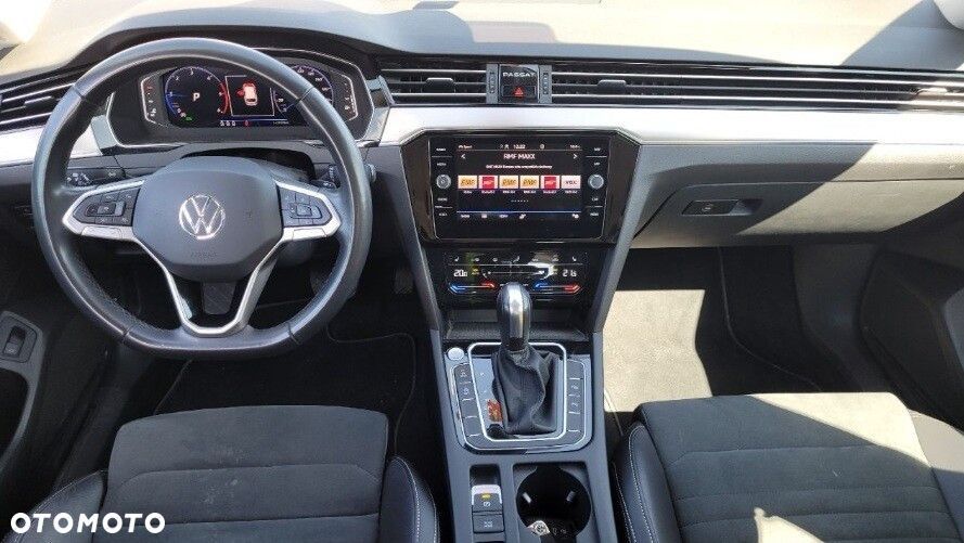 Volkswagen Passat 2.0 TDI EVO Elegance DSG - 5