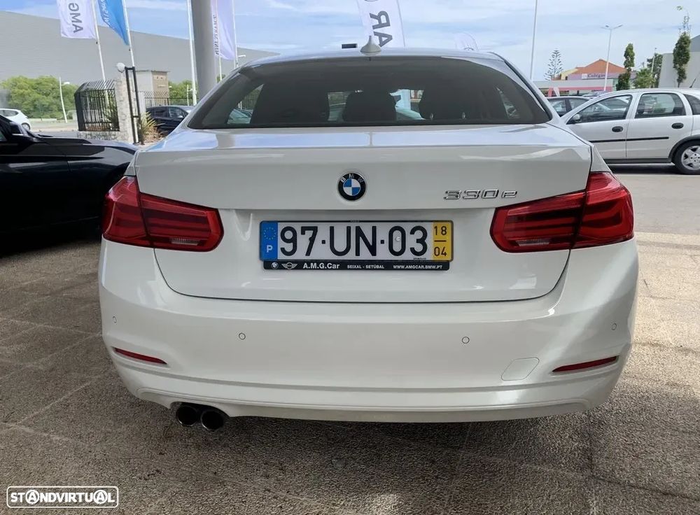 BMW 330 e iPerformance Line Sport - 18