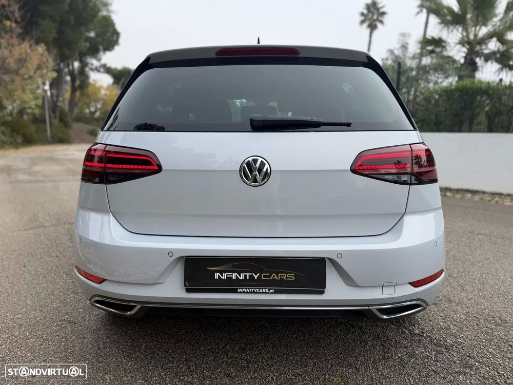 VW Golf 2.0 TDI R-Line DSG - 10