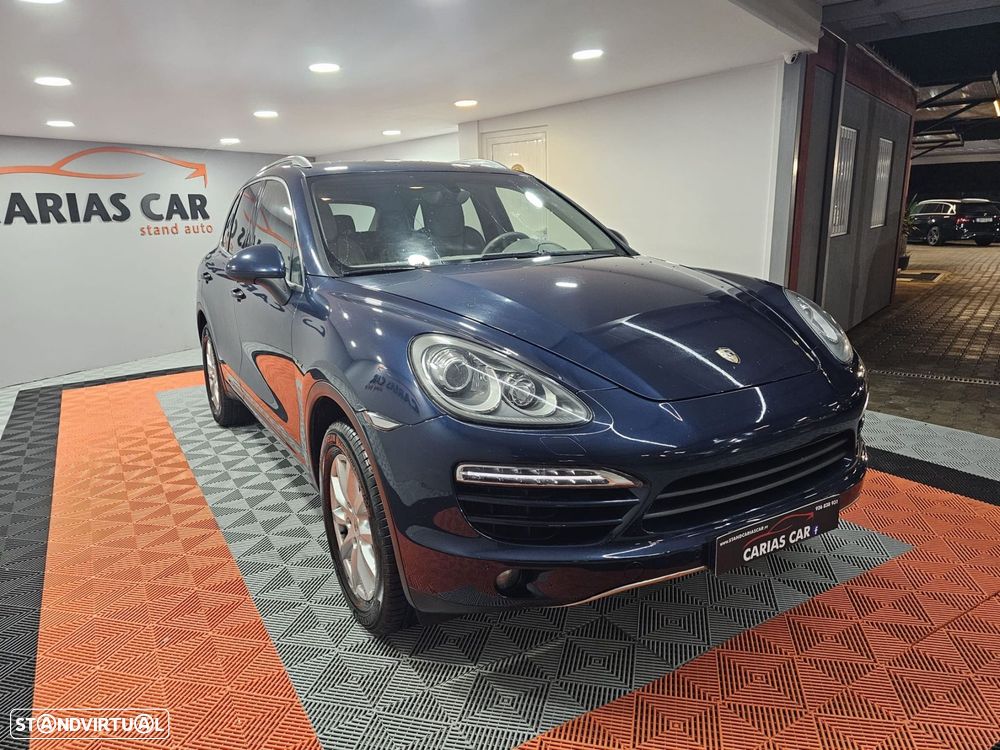 Porsche Cayenne - 3