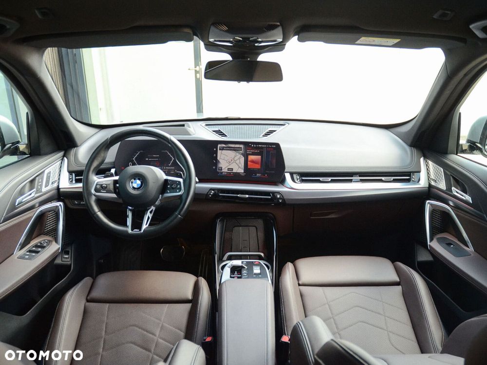 BMW X1 xDrive23i mHEV M Sport - 4