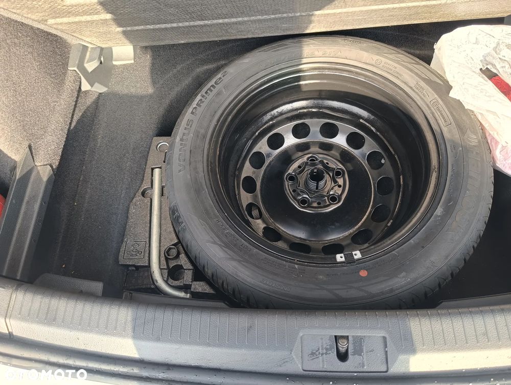 Volkswagen Golf - 13