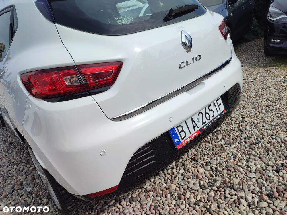 Renault Clio - 13
