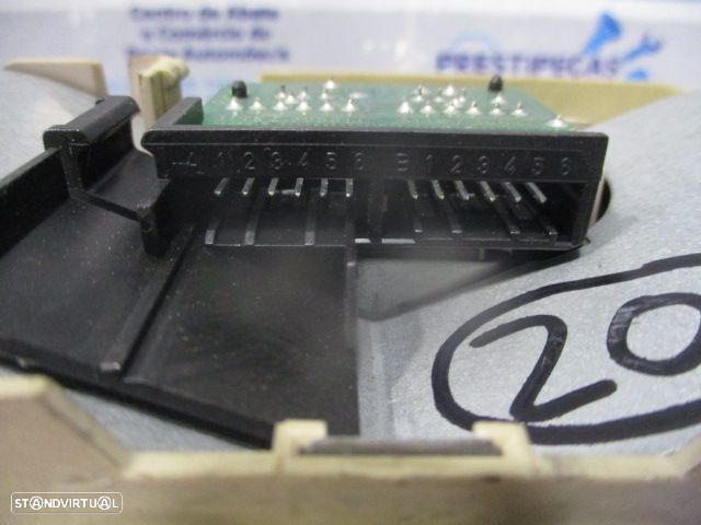 Luz De Teto Plafonier 4B0947105 AUDI A6  AVANT 2 4B FASE 1 1999 2.5TDI V6 24V 150CV  5P AZUL DANIFICADO - 3