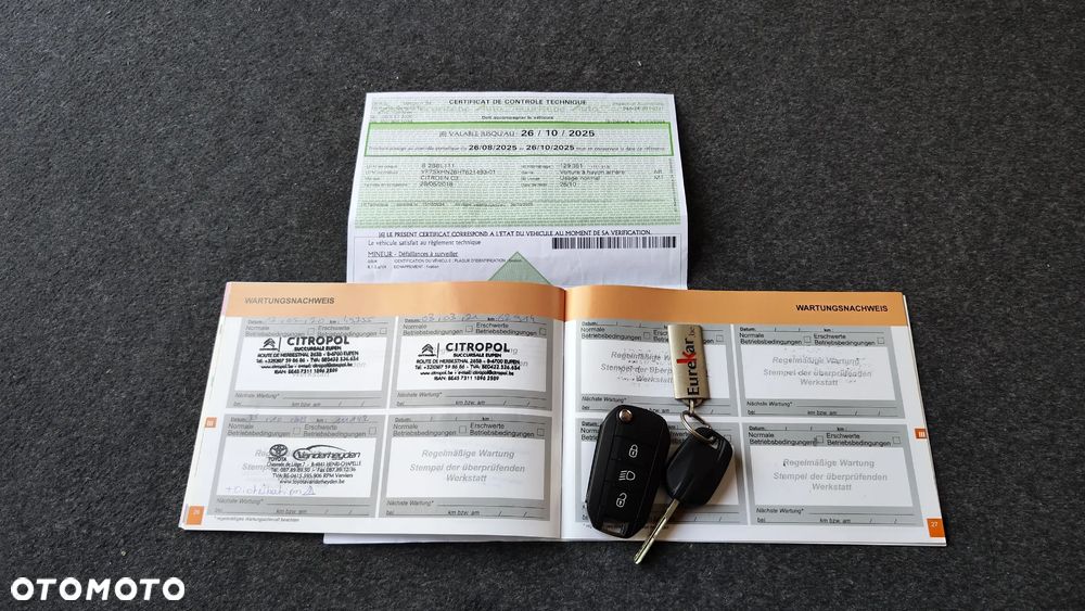 Citroën C3 1.2 PureTech Shine - 38