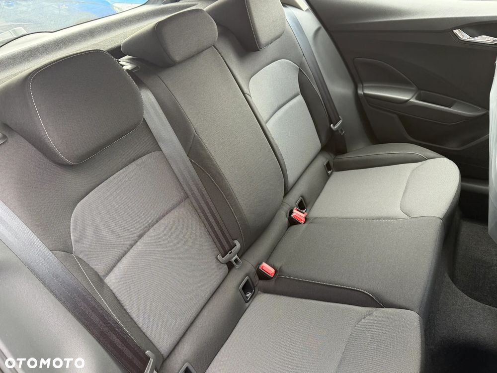 Skoda Fabia 1.0 TSI Drive - 8
