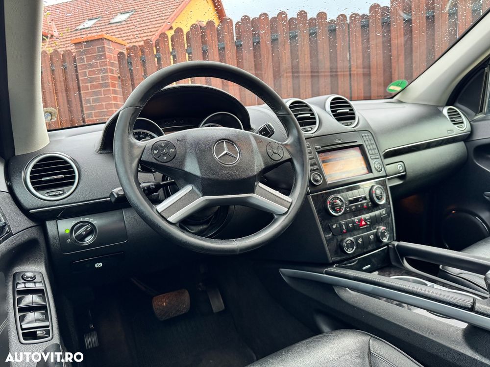 Mercedes-Benz GL 350 BlueTEC 4Matic 7G-TRONIC - 18