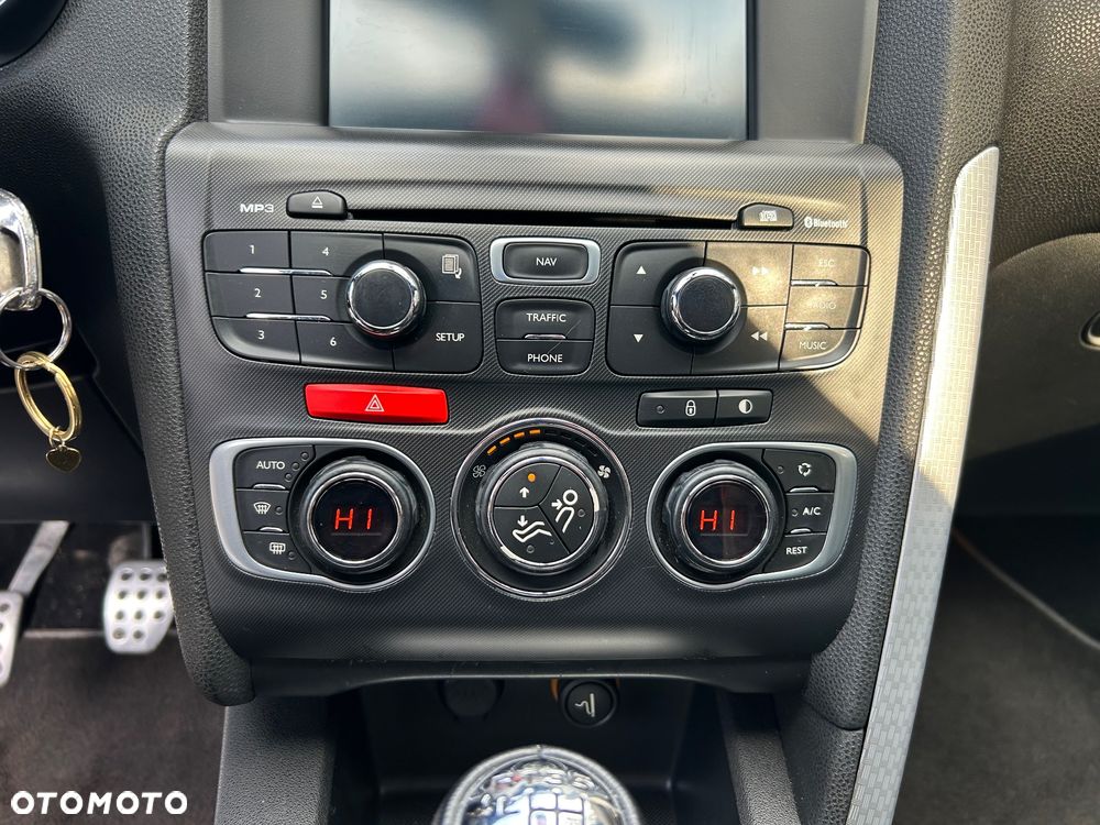 Citroën DS4 2.0 HDi SportChic - 15