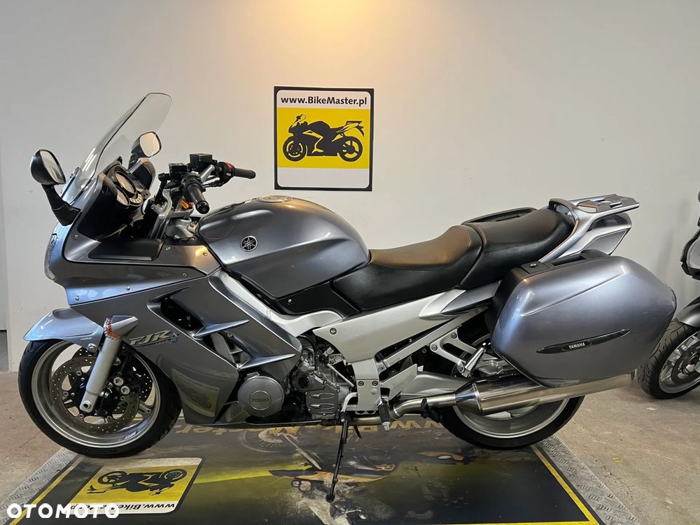 Yamaha FJR - 2