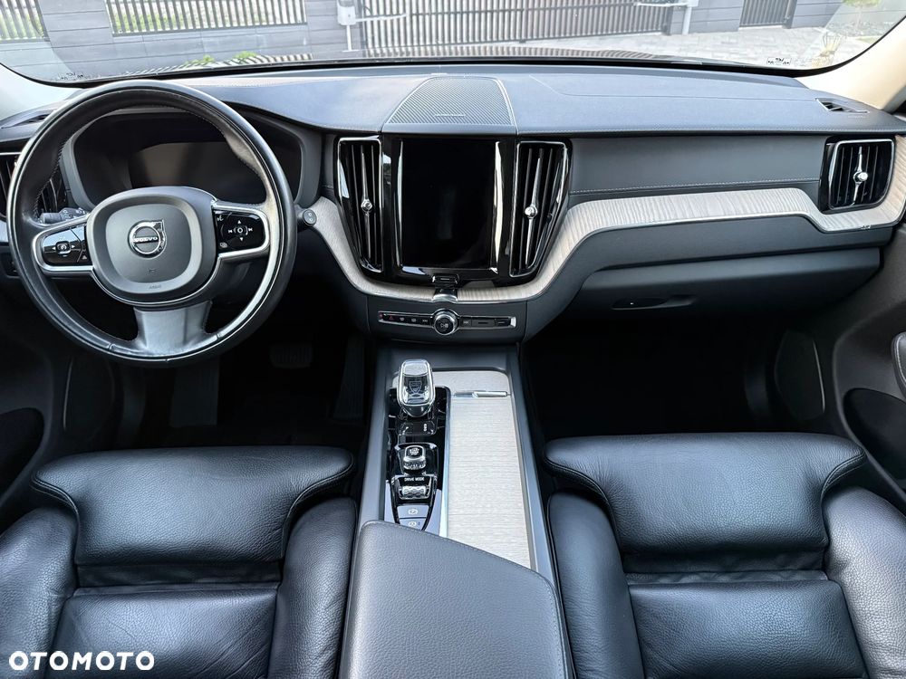 Volvo XC 60 B5 D AWD Geartronic Inscription - 19