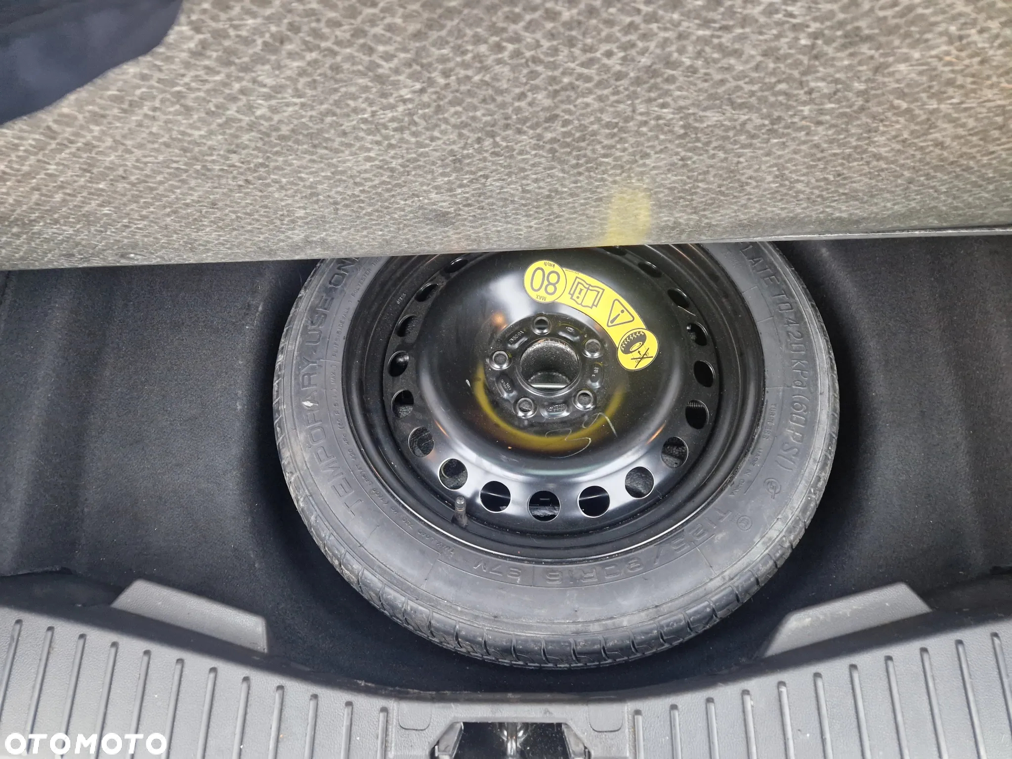 Ford Grand C-MAX - 9