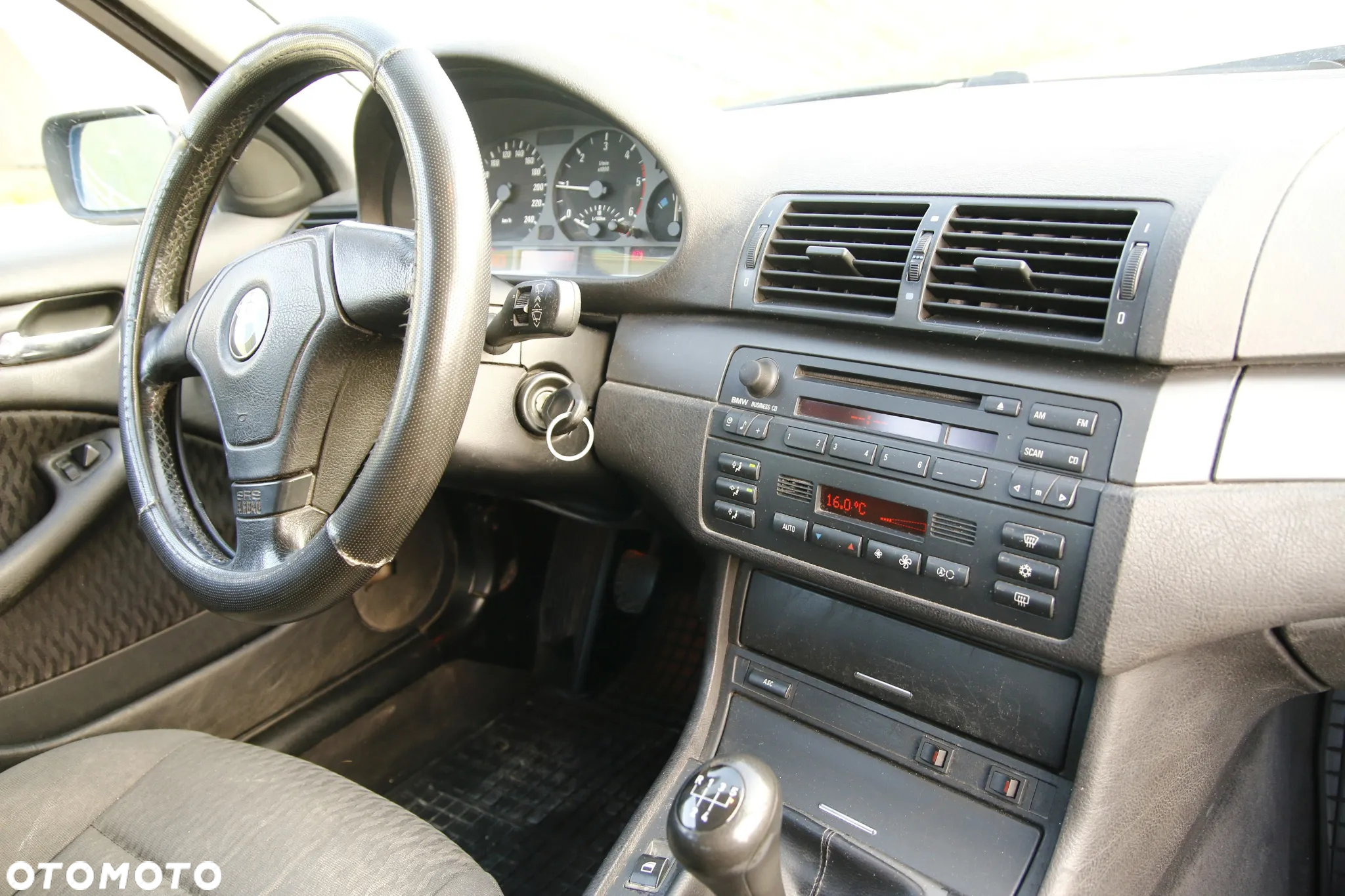 BMW Seria 3 320d - 26