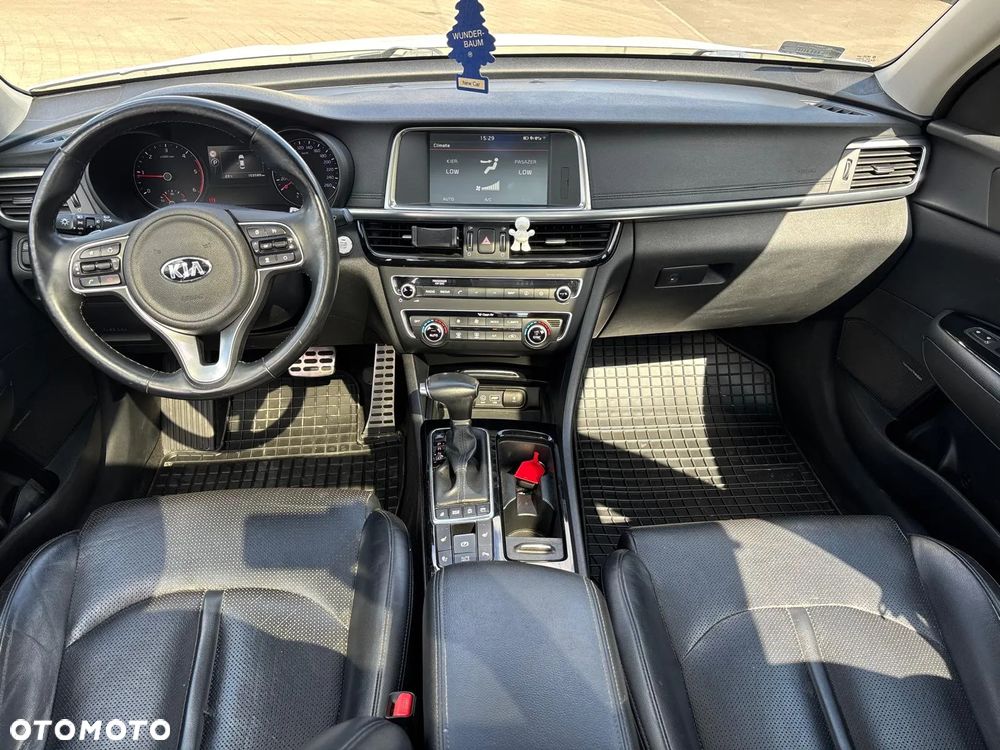 Kia Optima 1.7 CRDI XL DCT - 10