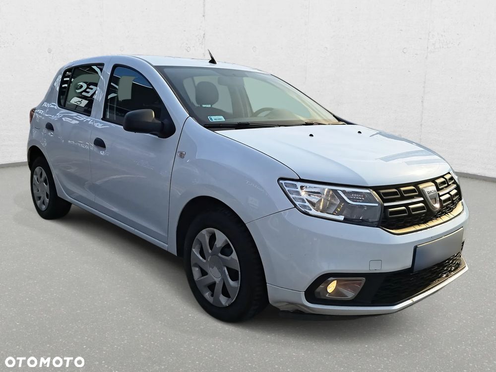 Dacia Sandero - 4