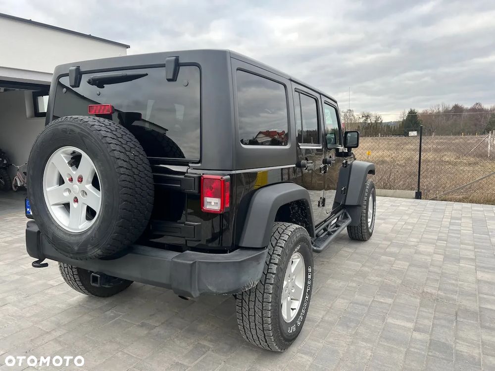 Jeep Wrangler - 4