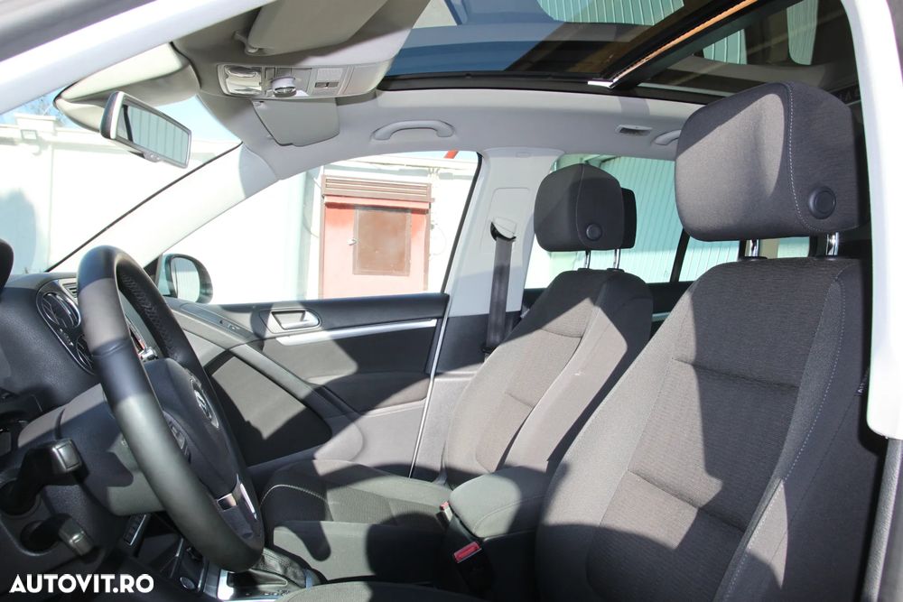 Volkswagen Tiguan 2.0 TDI 4Motion DSG Sport & Style - 19