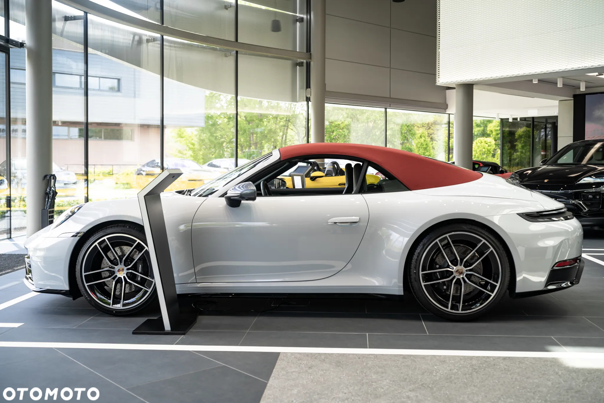 Porsche 911 Carrera T - 6