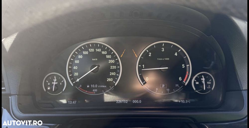 BMW Seria 5 525d xDrive - 20