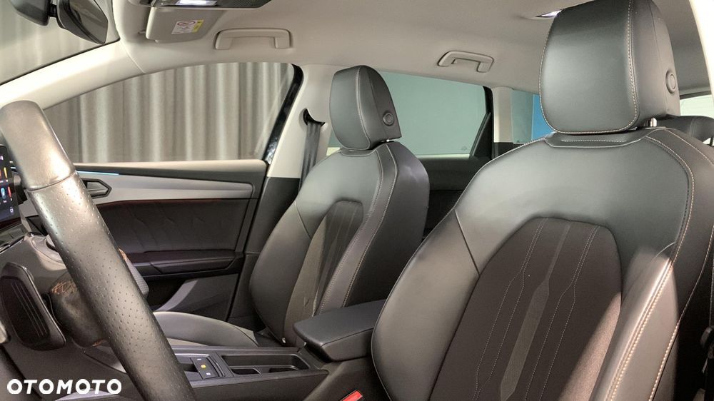 Cupra Leon 2.0 TSI DSG - 11