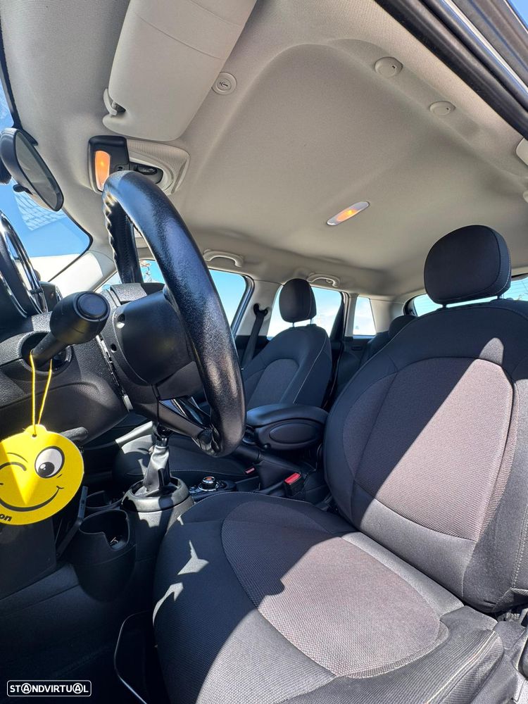 MINI 5 Portas Cooper D Seven - 19