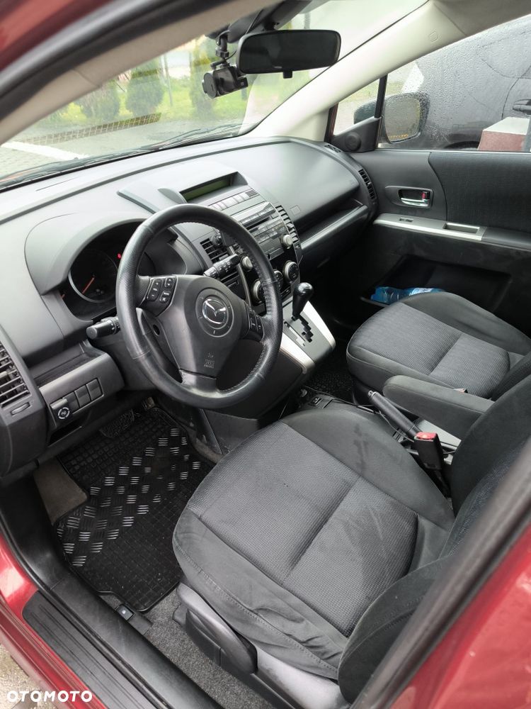 Mazda 5 - 7