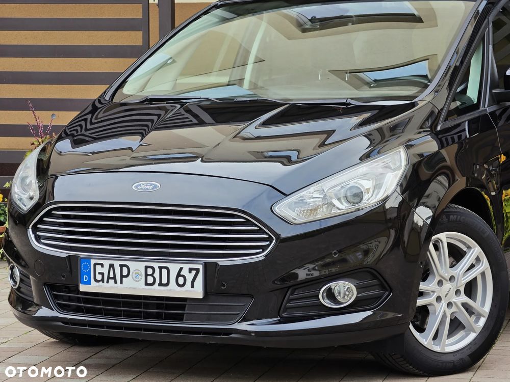 Ford S-Max 2.0 TDCi Titanium - 9