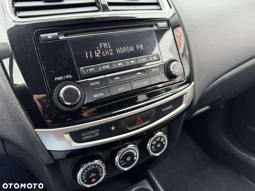 Mitsubishi ASX 1.6 2WD Plus - 19