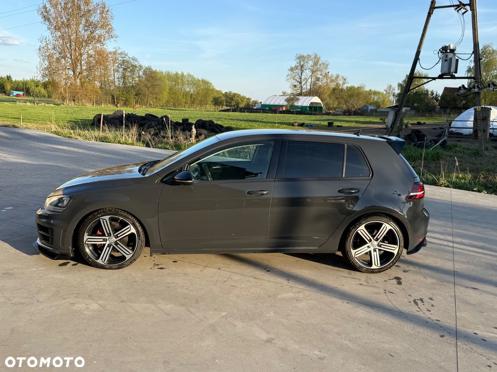 Volkswagen Golf 1.4 TSI BlueMotion Technology Cup - 12