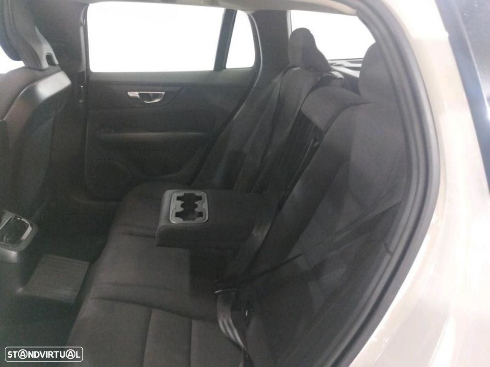 Volvo V60 2.0 T6 AWD TE Inscription Expression - 4