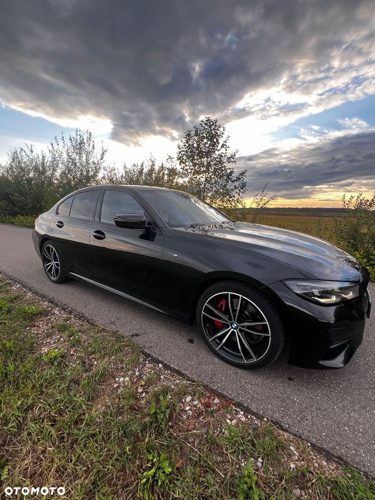 BMW Seria 3 320d xDrive M Sport sport - 2