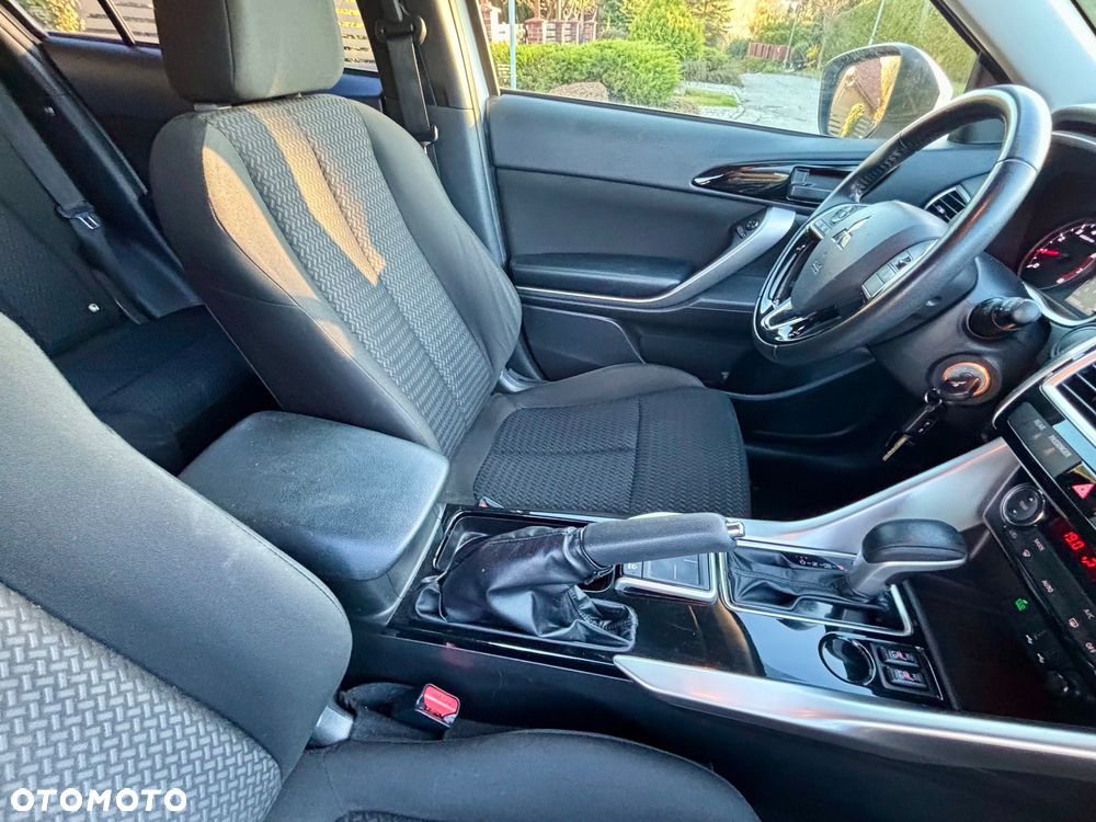 Mitsubishi Eclipse Cross 1.5 T-MIVEC (ClearTec) CVT 2WD Top - 17