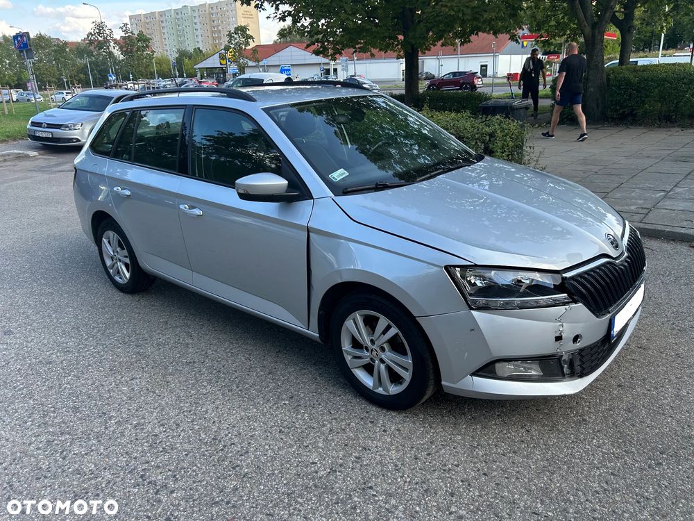 Skoda Fabia 1.0 TSI Ambition - 4