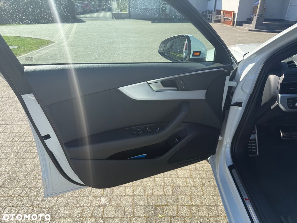 Audi A4 Limousine 2.0 TDI Quattro Sport S tronic - 20