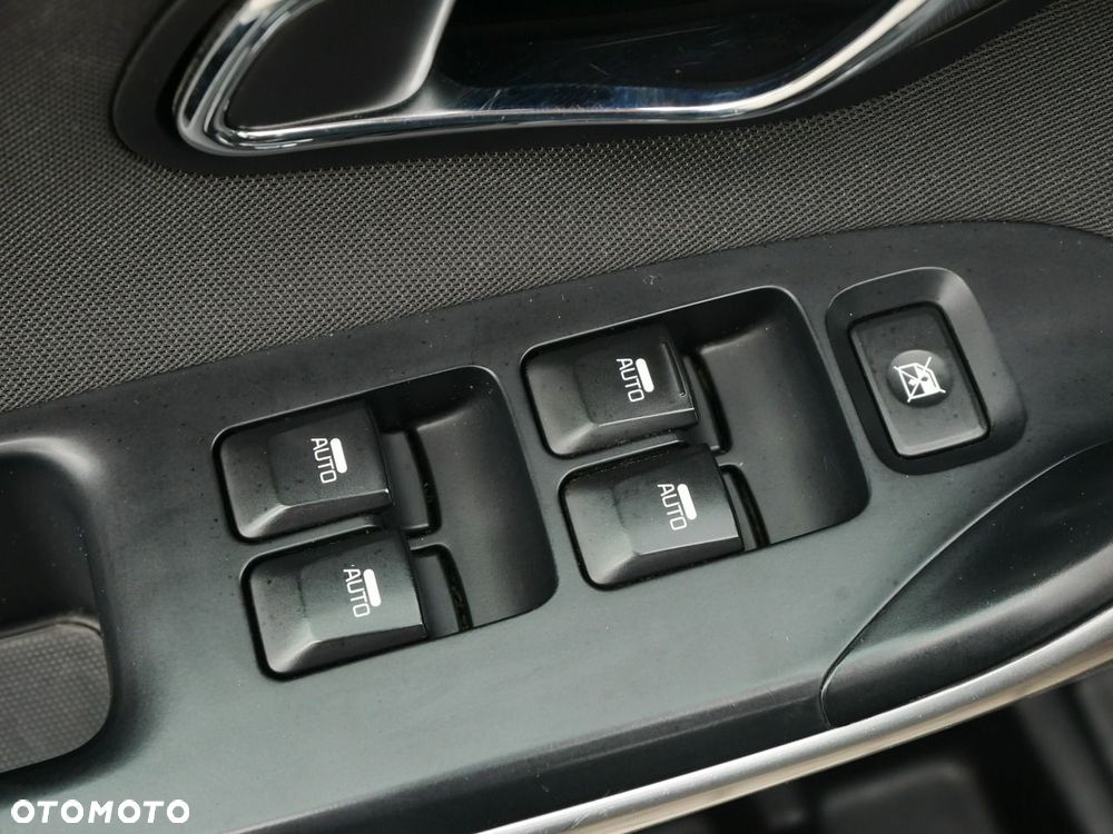 Kia Ceed - 7